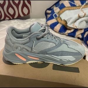 Yeezy 700 ‘inertia’s’